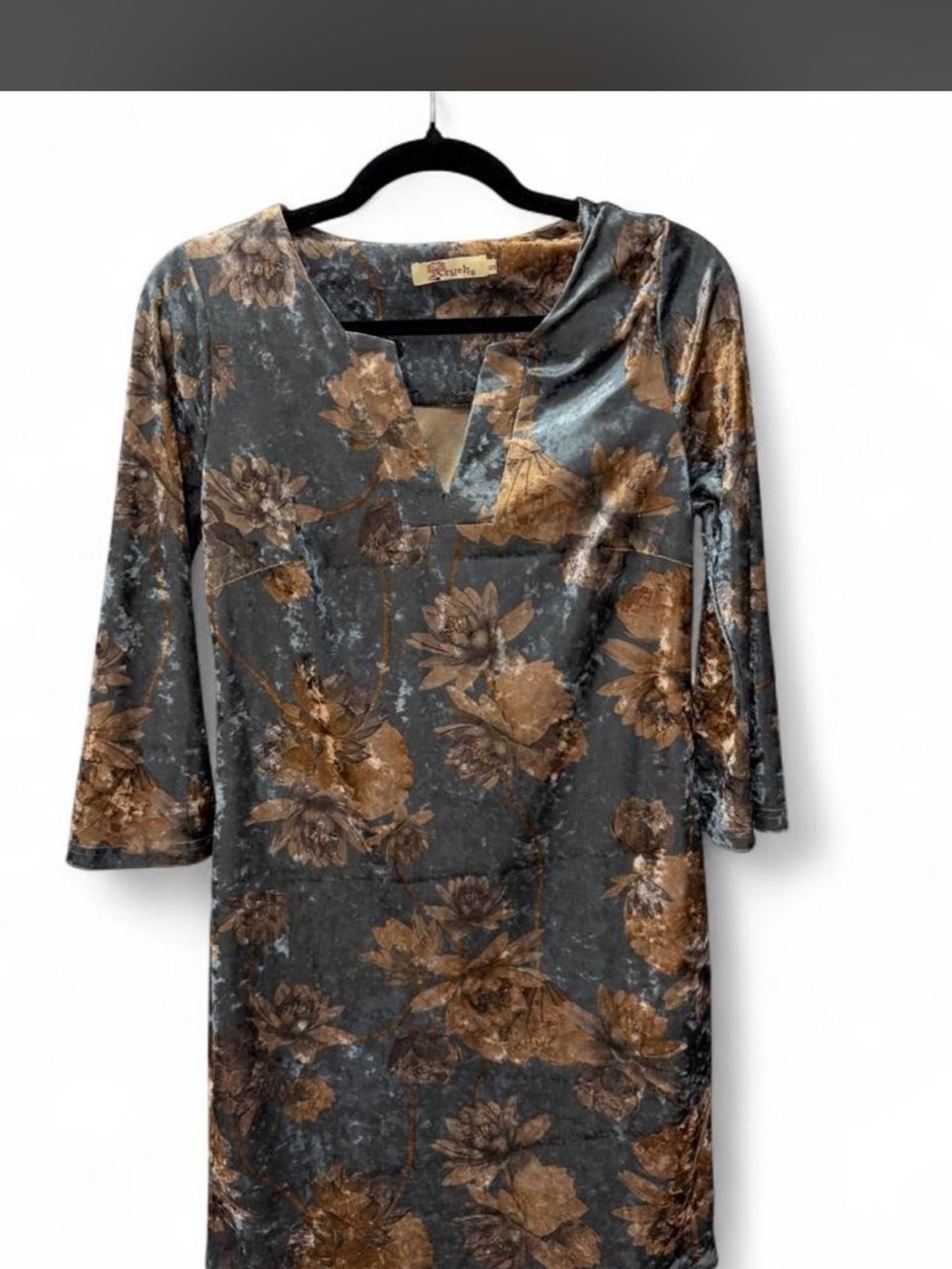 Velvet Floral Split-Neck Tunic Dress in Gray and Brown
